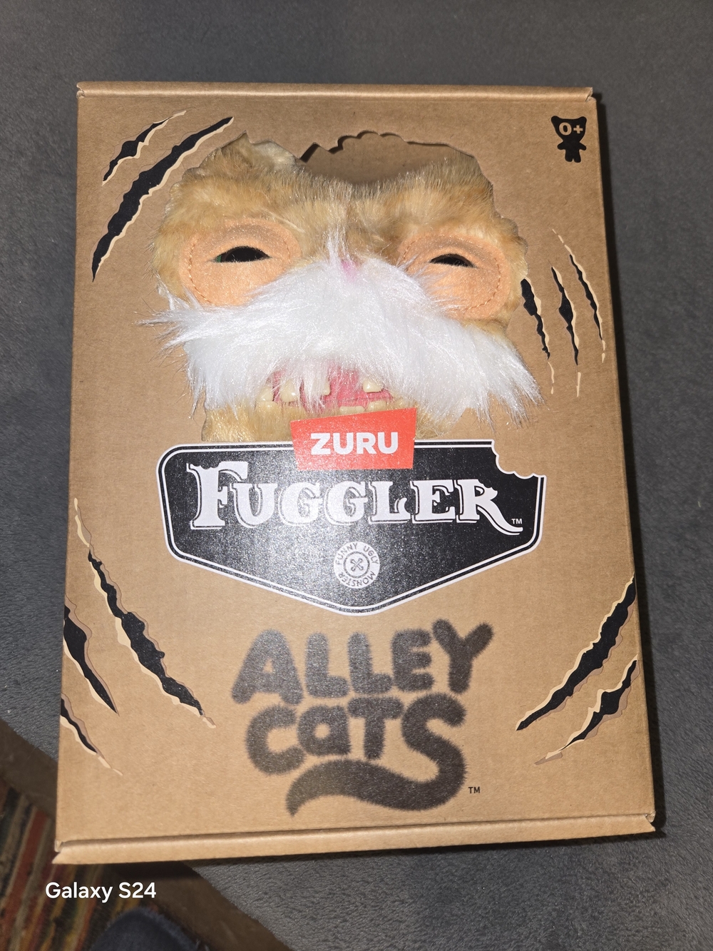 ZURU Fuggler Alley Cats Plush Toy - Tan and White 9 Inch New
